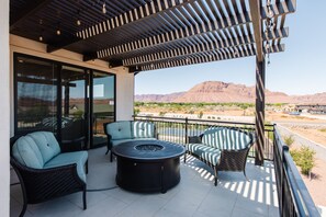 Terrace/patio - Ocotillo Springs Resort 70: Private Pool, Hot Tub, and Community Amenities (Santa Clara)