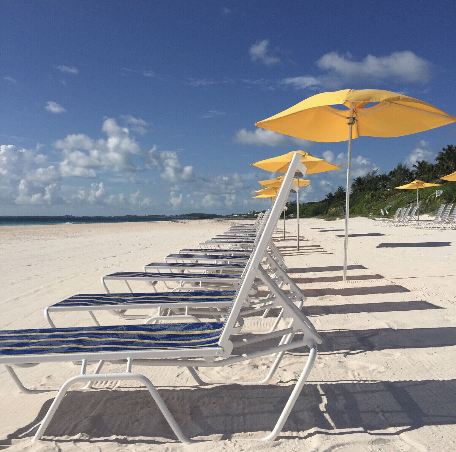 靠近海滩、沙滩毛巾