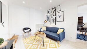 Smart TV, offices - 40 M2#Design#Plein-centre#Bestofblo (Fontainebleau)