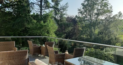 Luxury Country House and landscaped gardens overlooking mountains with parking