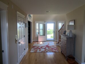Interior - Newly redecorated luxury home with stunning sunset views on the Roanoke Sound  (Nags Head)