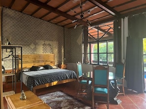 Superior Studio Suite, Mountain View