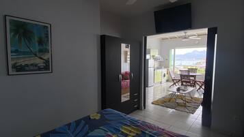 1 bedroom, iron/ironing board, free WiFi, bed sheets