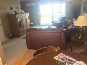 Smart TV, DVD player, table football, ping pong