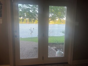 Interior - Escape to the Lake for a Hidden Gem. Magnificent lake side setting. (Gladewater)