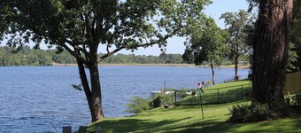 Escape to the Lake for a Hidden Gem. Magnificent lake side setting.