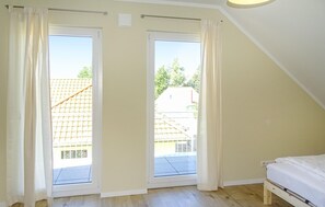 4 Schlafzimmer, Reisekinderbett, kostenloses WLAN
