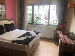 Classic Double Room | Free WiFi - Emagine Hotel (Istanbul)