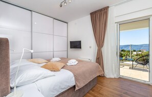 3 chambres, coffres-forts dans les chambres, Wi-Fi gratuit