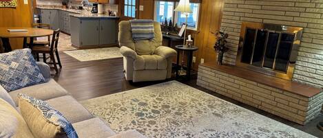 Smart TV, fireplace, books