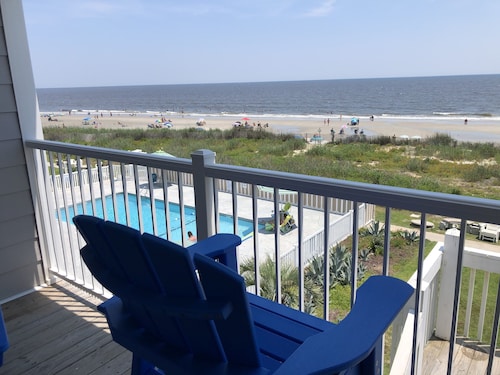 Coast Awhile in Ocean Isle Beach