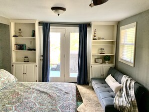 4 bedrooms, WiFi, bed sheets