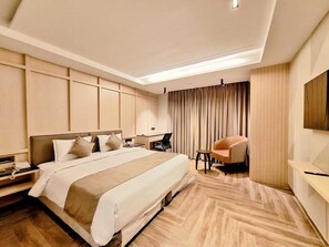 Habitación ejecutiva con 1 cama matrimonial o 2 individuales | Escritorio y wifi gratis 