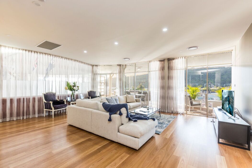 Luxe at Brooklyn — image 9