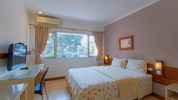 Superior Room | Desk, rollaway beds, free WiFi, bed sheets