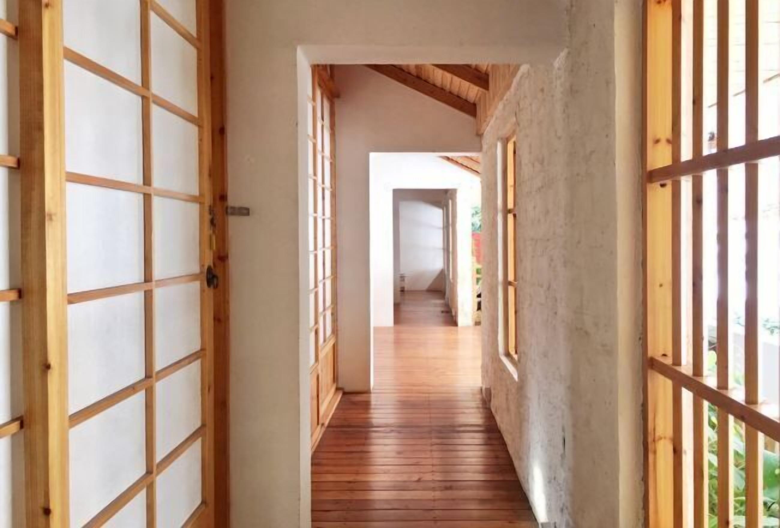 Soundproofing, iron/ironing board