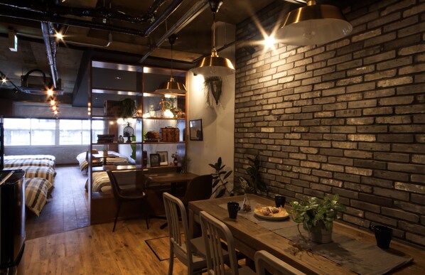 Apartment | In-room dining - Guest House Re-worth Yabacho1 101 (Nagoya)