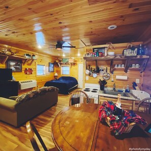 Interior - Peaceful and quiet cabin with keypad entry for convenient self check in. (Cuba)