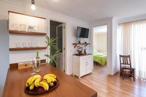 2 chambres, coffres-forts dans les chambres, lit parapluie, Wi-Fi