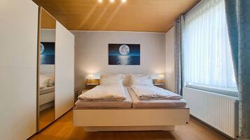 1 Schlafzimmer, Reisekinderbett, WLAN, Bettwäsche