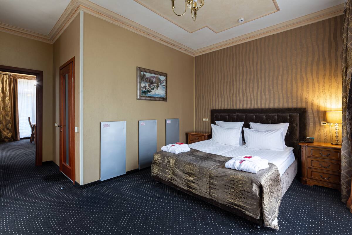 Apartment, 1 Bedroom (I) | 1 bedroom, desk, soundproofing, iron/ironing board (on request)
