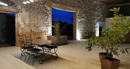 Dominique and Eric welcome you to their large, characterful Mas with heated swimming pool.