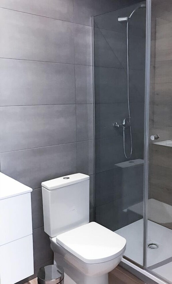 Bathroom - Micampus Aranjuez (Aranjuez)