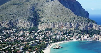 Mondello Beach Rooms