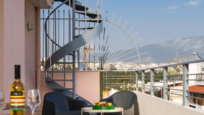 Exterior - Magnificent 76m² homm Penthouse 6th, Acropolis View (Athens)