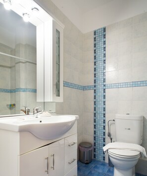 Bathroom - Magnificent 100m² homm Penthouse, Lycabettus View (Athens)