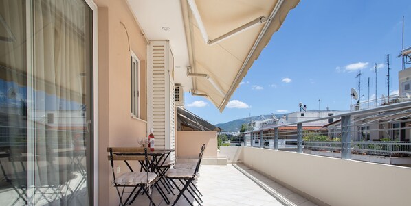 Apartment, 3 Schlafzimmer | Balkon