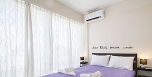 Huoneisto, 3 makuuhuonetta | 3 makuuhuonetta, työpöytä, ilmainen Wi-Fi, vuodevaatteet