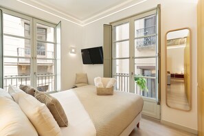 1 bedroom, in-room safe, iron/ironing board, free WiFi