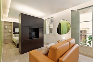 TV - Modern and comfortable studio in the heart of the city (Barcelona)