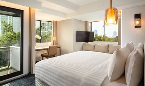 Premier Room, 3 Bedrooms - Oakwood Suites Kuningan Jakarta (Jakarta)