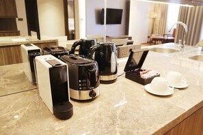 プレミア ルーム 2 ベッドルーム | コーヒー / コーヒーメーカー
