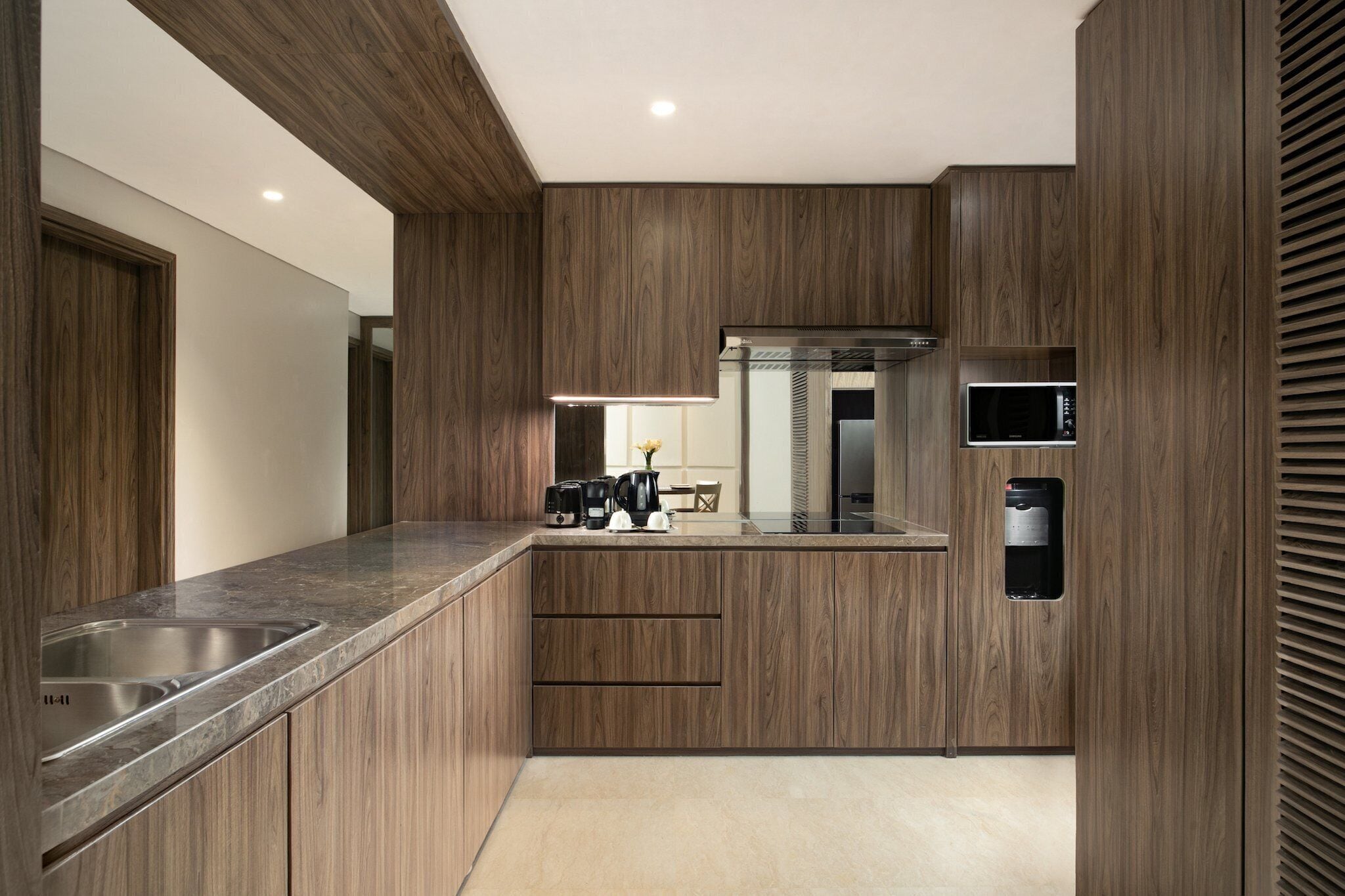 Premier Room, 3 Bedrooms | Private kitchen