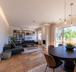 Villa, 5 chambres | Intérieur
