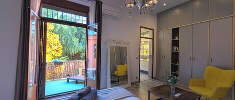 5 室のベッドルーム、アイロン / アイロン台、旅行用ベビーベッド、WiFi