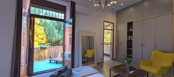 Entire Villa with Private Gardens In Central Location