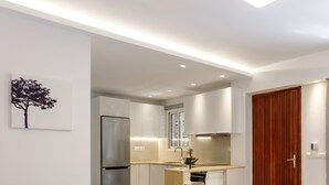 Living area - Radiant homm Vouliagmeni Apartment 4ppl (Vari-Voula-Vouliagmeni)