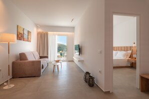 Egyptian cotton sheets, premium bedding, soundproofing
