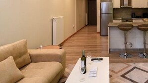 Apartment, 1 Bedroom | Living area