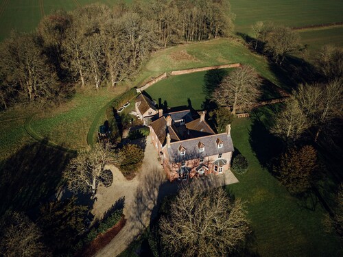 Dorset Rural Country Retreat, 6 Acres, Hot Tub, Sleeps 20,  near Jurassic Coast