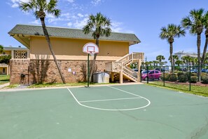 Condo, 2 Bedrooms | Sports court - Venus 311 2 Bedroom Condo by RedAwning (Fort Walton Beach)