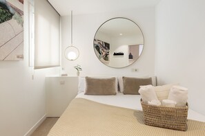 1 bedroom, in-room safe, iron/ironing board, free WiFi