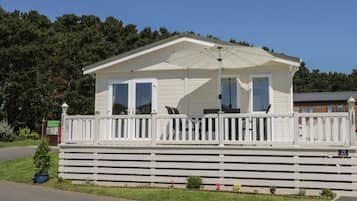 Cabin, Multiple Beds | Exterior