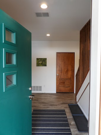 Interior. Ideal getaway for nature lovers!