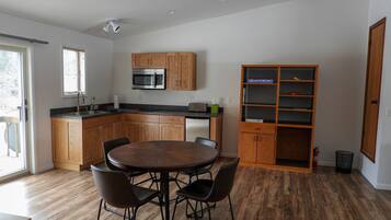用餐