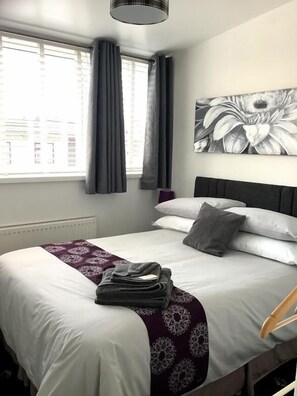 Roupas de cama premium, individualmente decorados